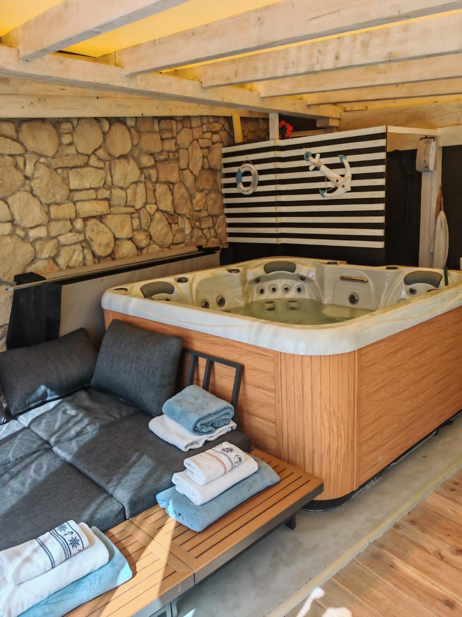 Lavender Villa Baska  Bagian luar foto