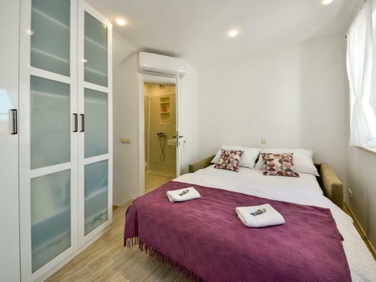 Lavender Villa Baska  Bagian luar foto